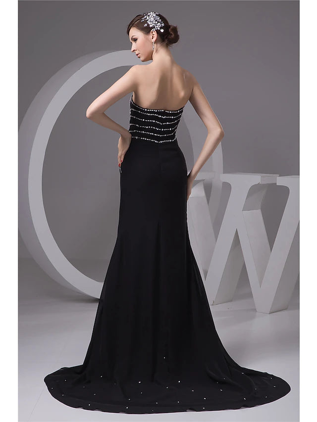 Meerjungfrau/Trompete Abendkleid Sexy Kleid Formeller Abend Hofschleppe Ärmellos Herzausschnitt Chiffon mit Perlenbesatz Schlitz